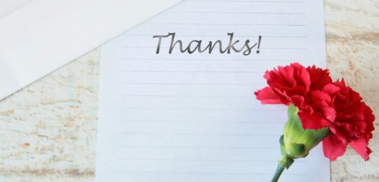 カーネーションと手紙